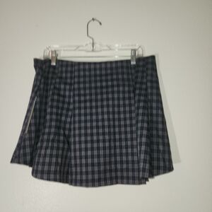 NWT... Wonen's Emerson Lang Navy Blue And Grey Plaid Mini Skirt